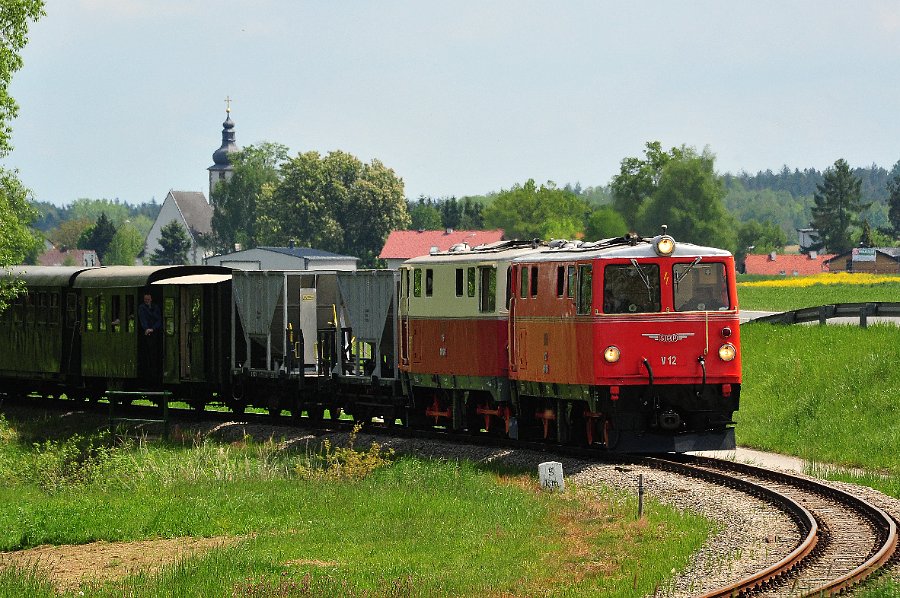 NÖVOG V5 und V12 Doppeltraktion 34